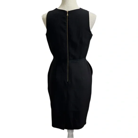 The Limited - Picture 3 of 10